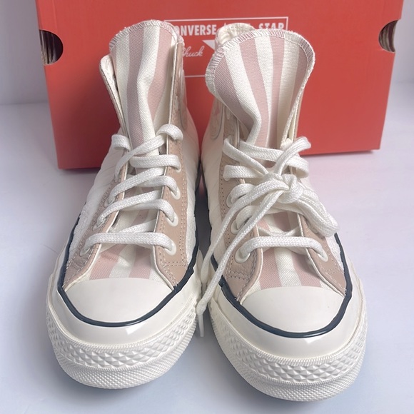 Converse High-Top Sneakers in White and Pink - Picture 3 of 11